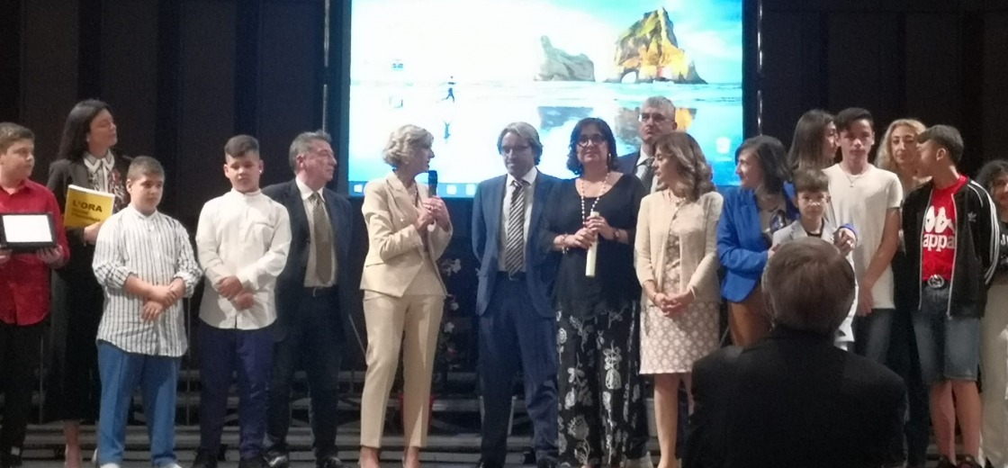 Festa della Repubblica, l'Ordine alla cerimonia al Teatro Politeama